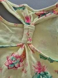 Kleid mit Kaktus- und Blumenmuster 4