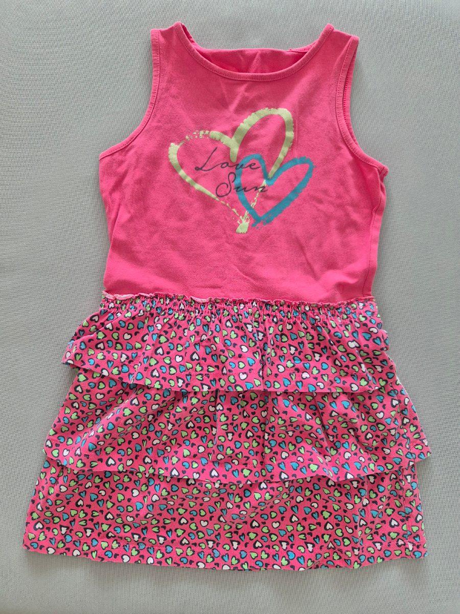 Kleid rosa mit Herzen und Rüschen