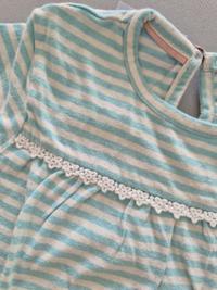 Gestreiftes T-Shirt mit Spitze 2