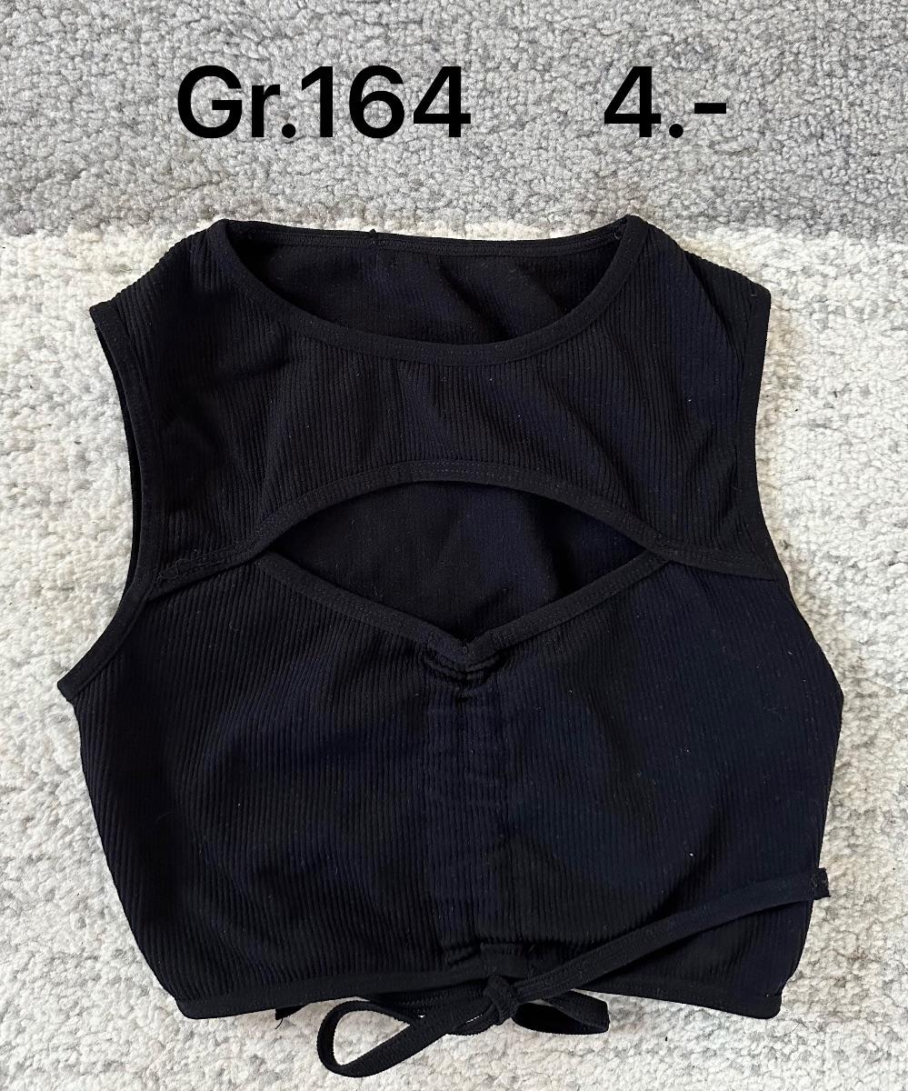 Schwarzes Crop Top mit Bindedetail