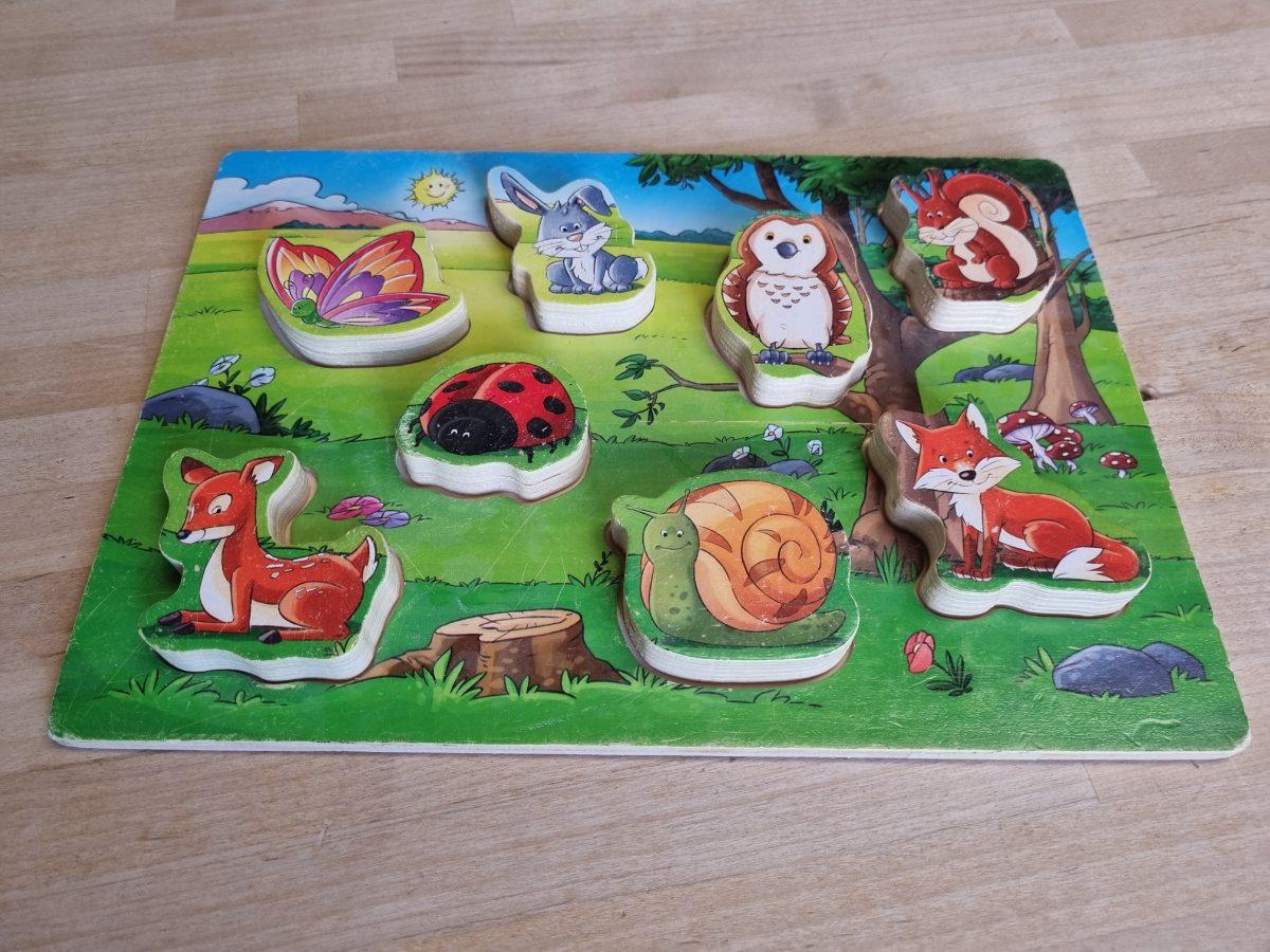 Steckpuzzle mit Tierfiguren