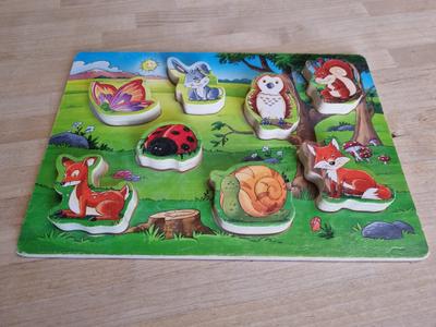 Steckpuzzle mit Tierfiguren
