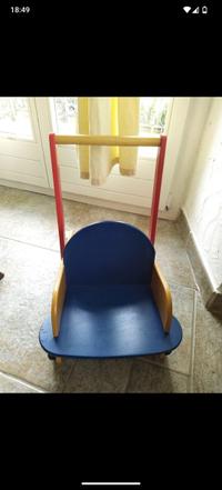 Lauflernwagen aus Holz 1