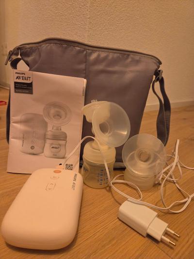 Avent Elektronische Milchpumpe mit Zubehör