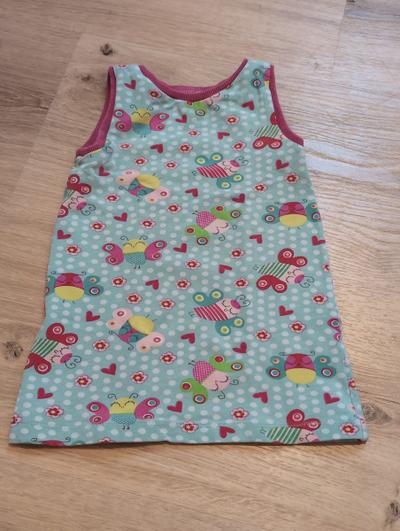 Trägerkleid mit Blumenmuster