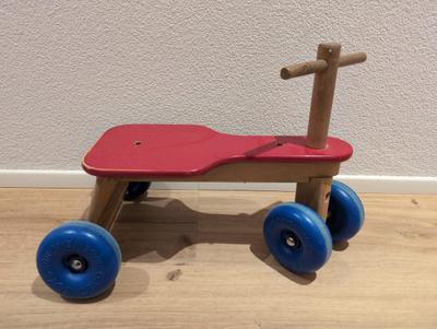 Kleines Holzvelo