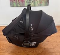 Nuna Reboarder PIPA urbn mit integriertem ISOFIX Caviar 2