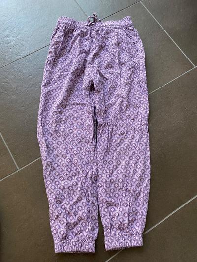 dünne Sommerhose