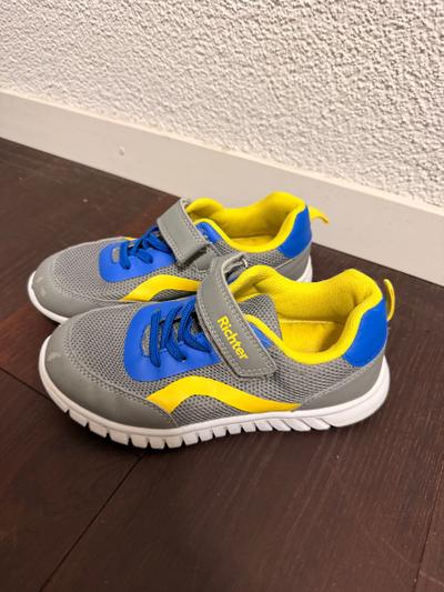 Sneaker von Richter Grösse 31