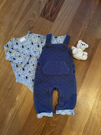Set Body mit Bärchen und Latzhose